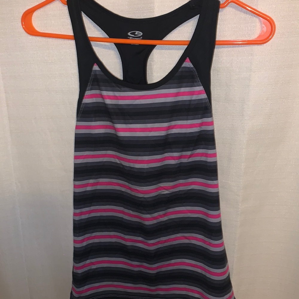 Champion work out tank size small